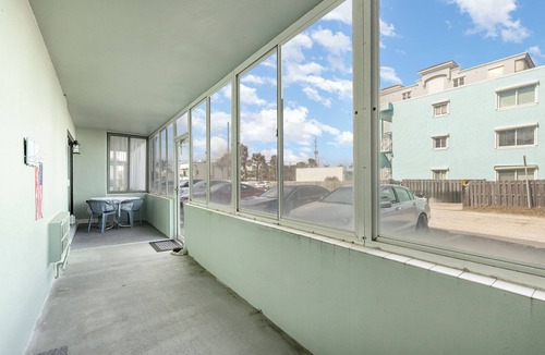 Crescent Beach Apartment | Direct Ocean Complex! Beach Villa 5