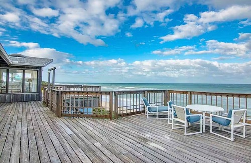 Floridana Beach House | Direct Oceanfront Melbourne Beach House w/Large Private Balcony and Steps to Beach Access! 🌊