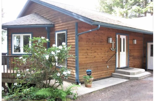 Juneau House | Eagles Watch Ocean Front B and B, Auke Bay, Juneau CBJ 1000195
