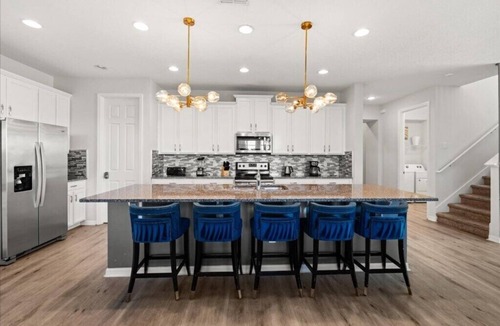 Indian Ridge Villa | EV 1560 - 9 Bed 6 Bath Villa with Screened-In Pool, Kids Custom Bedroom, Games