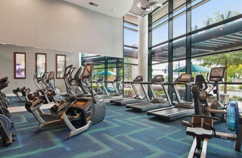North Buckhead Apartment | Executive 3BR Buckhead PenthousePoolBalconyWalk to Lenox,Phipps Plaza & Marta