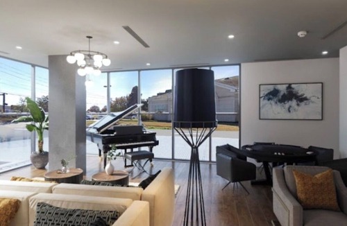 Atlanta Apartment | FIFA Luxury 3-Bedroom Retreat, Pool, Gym, Co-Working Space, MARTA Access