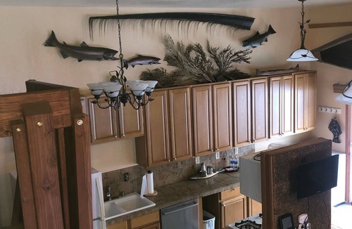 Bear Creek Apartment | Fisherman’s Get Away