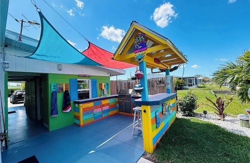 Matlacha House | Fisherman’s Paradise Cozy Waterfront Retreat Matlacha - Your Dream Escape