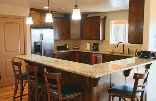Virgin House | Flying Monkey Mesa | Near Zion | Rustic Mtn Home