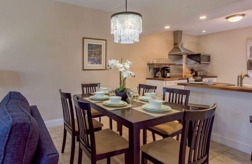 Key West Condo | *FOLLOW THE SUN* Ocean Condo/Pool & Tennis + Last Key White Glove Service.