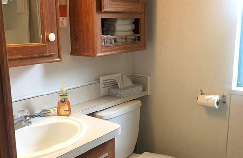 Cooper Landing Cabin | Fully Equipped Cabin Incredible for Outdoor Adventures in Alaska