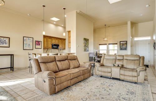 Las Cruces House | Golf, Hike & Stargaze: Quiet Home in Las Cruces