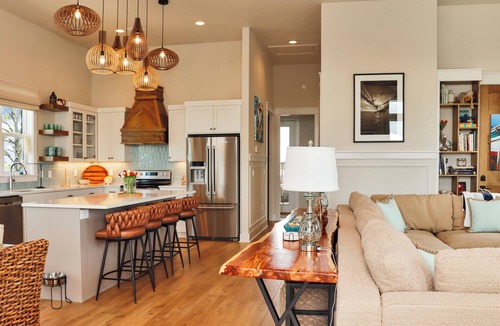 Indian Pass House | 🌊Gorgeous Home with Great Amenities | Pet Friendly | Villa Laguna🌊