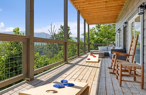 Chalet Village North Cabin | Grizzlies Den 3 Bedroom Cabin by RedAwning