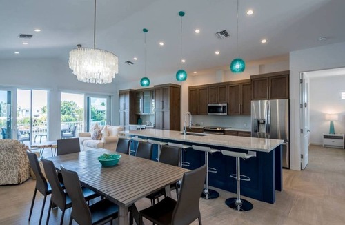 Florida Keys House | Grouper House: 4 Masters/6 BA, Pool/Dock, BoatRamp