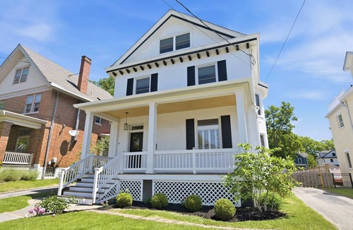 Hyde Park House | Hillside Hyde Park Home 4BDR