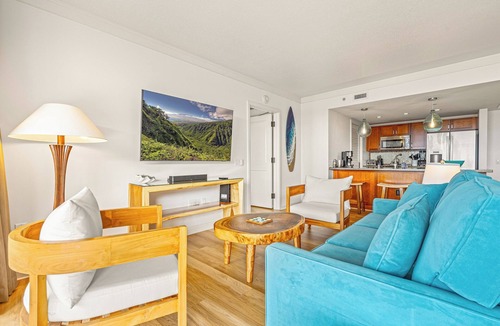 Honokowai Resort | Hokulani 749 Luxury Penthouse Panoramic Ocean Views - 2BD/2BA