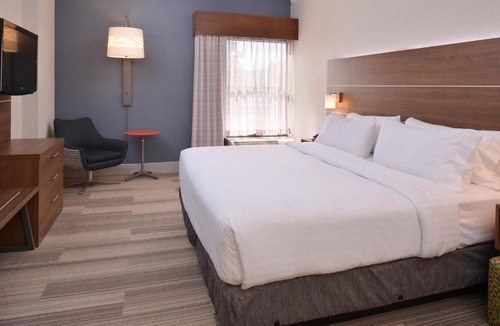 Olean Hotel | Holiday Inn Express Olean, NY