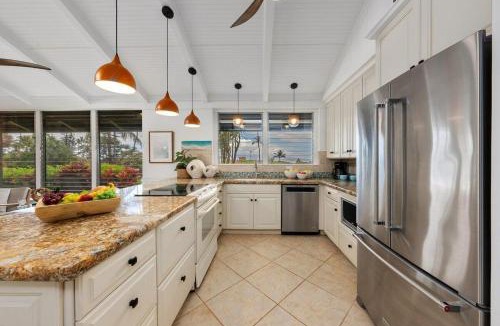 Kaanapali House | International Colony Club 18 · ICC 18 Remodeled Cottage w Heated