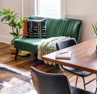 German Village House | Jungle House Columbus Sleep 16 Downtown Ohio Free Parking - Near Convention Center & Nationwide Arena - 4BR Luxury Home - Pet Friendly - Over 5,800 Five Stars