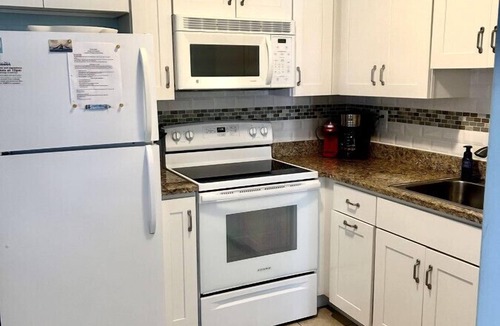 Demere Park Villa | K1 Ocean Walk Resort Townhome sleeps 7, 3 full baths