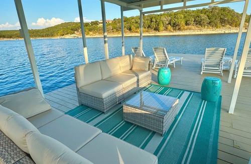 Leander House | Lake Travis Luxury Estate, Private Heated Pool, Multiple Spas, Weddings Welcome!