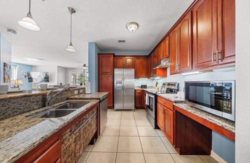 Florida Central Atlantic Coast Villa | Lakefront Luxury