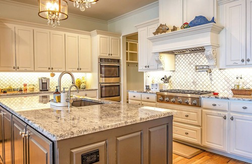 Star Harbor House | Lakefront Retreat Sleeps 20 Infinity Pool Hot Tub Dock Kayaks near Dallas