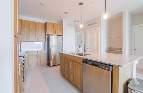 Interchange Square Apartment | Landing | Stylish 2BD, Clubhouse, Gym