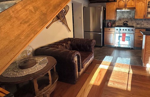 Talkeetna Cabin | Lazy Bear Retreat at Talkeetna Lodge