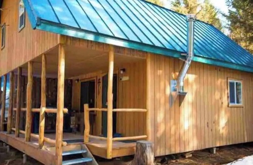 Anchor Point Cabin | Lovely 1-bedroom cabin in Anchor Point perfect for a cozy getaway