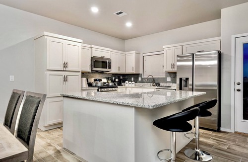 Las Cruces House | Lovely 3-bedroom 3baths house in Las Cruces with AC, WiFi. Enjoy!
