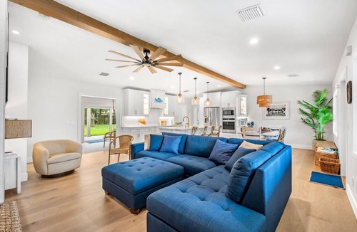 Melbourne Beach House | Luxury Coastal Retreat + Hanging Bed-Steps to the Beach