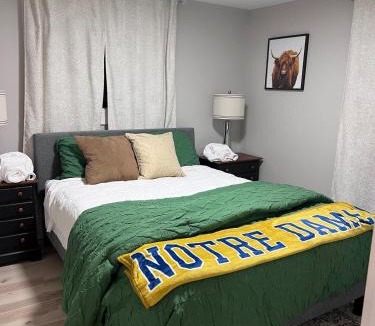 Harters Heights House | Luxury Notre Dame Home w/Hot Tub, Fire Pit & Game Day Location