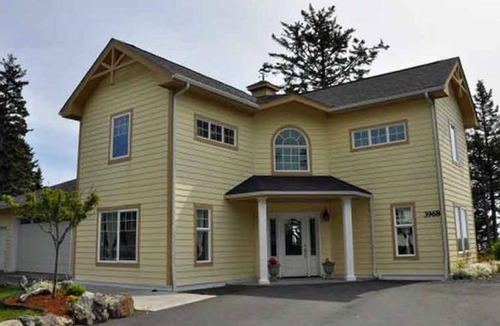 Kodiak House | Luxury Oceanside Vacation Home