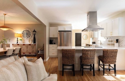 Tucker House | Luxury Tucker Getaway