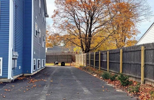 Providence House | Marvelous 3-bedroom house with AC in North Providence