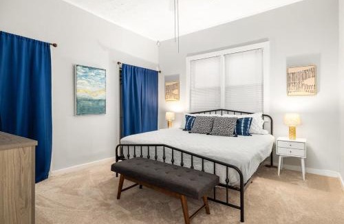 Midtown House | Midtown Guest House - private entrance