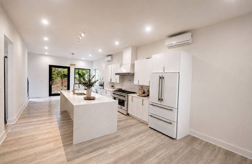 Home Park House | Modern Luxury Home in the heart of Midtown