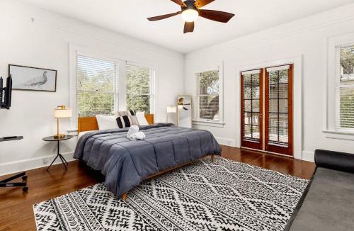 Heritage House | Moore Manor