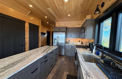 Rangeley House | Mountain/Lake Views - Close to Saddleback - Sleeps 9