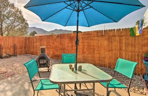 Northeast Heights House | Mountain-View Albuquerque Townhome w/Patio!