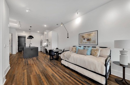 Castleberry Hill Apartment | New Construction Loft Style Spacious Lux Apt 204