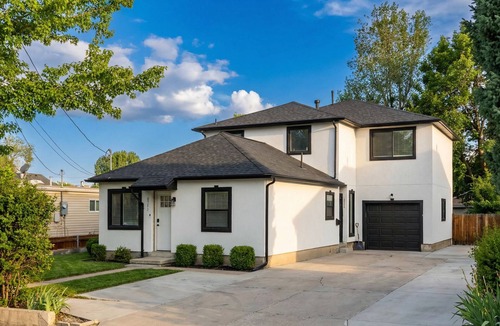 South Salt Lake House | New remodel family friendly and just minutes from downtown and ski resorts