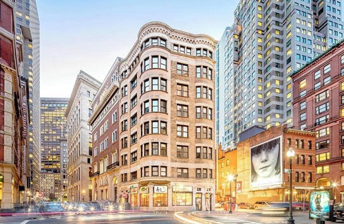 Boston Financial District Apartment | New to Vrbo! Downtown loft 5min to North End, Boston Conference and Exhibition Center! Walk to MBTA!