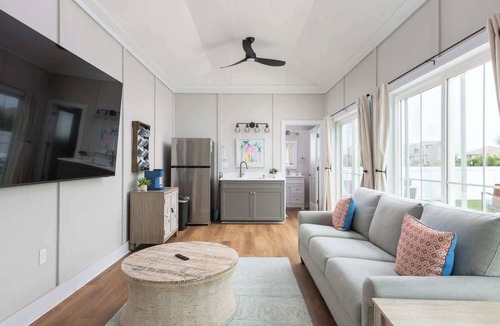 Carolina Dunes House | Newly Renovated Semi-Oceanfront Duck Home w/Pool