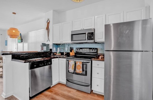 Marathon House | Oceanfront Tiny Villa in the Heart of the FL Keys