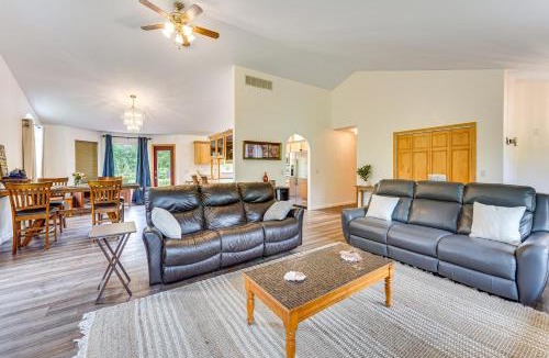 Butte House | Palmer Escape w/Mtn Views: Fishing & Hiking!