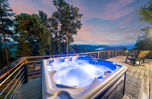 Morganton Cabin | Panoramic Views! Wrap around Deck, Hot Tub & Grill