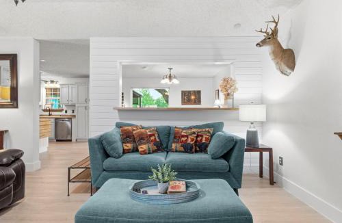 Azle House | Peace, Space & Starry Nights: Ranch Home in Azle