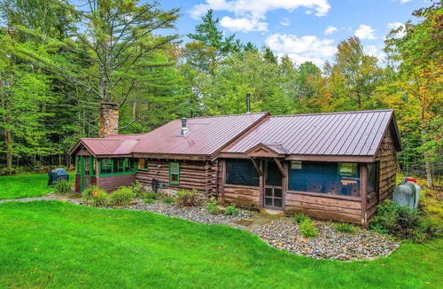 Olmstedville Cabin | Peaceful cabin minutes from Gore Mountain with wood stove, porch, firepit