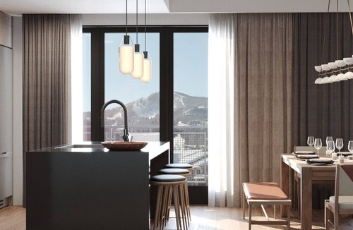 Park City Resort | Pendry Residence~New Onsite Gondola ~SKI-IN SKI-OUT~ROOF TOP POOL~2 Kings~3 Bath