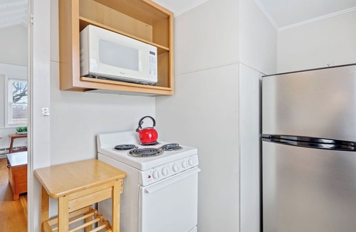 North Truro House | Pet Friendly Cape Cottage