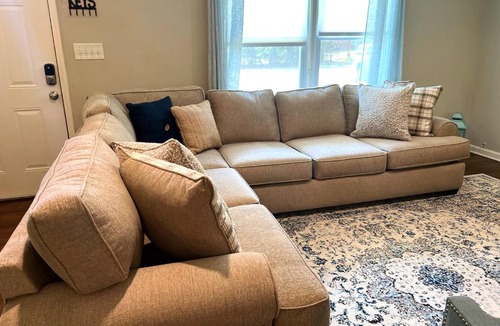 Addison Heights House | Pet-Friendly Marietta Retreat Near Town Center